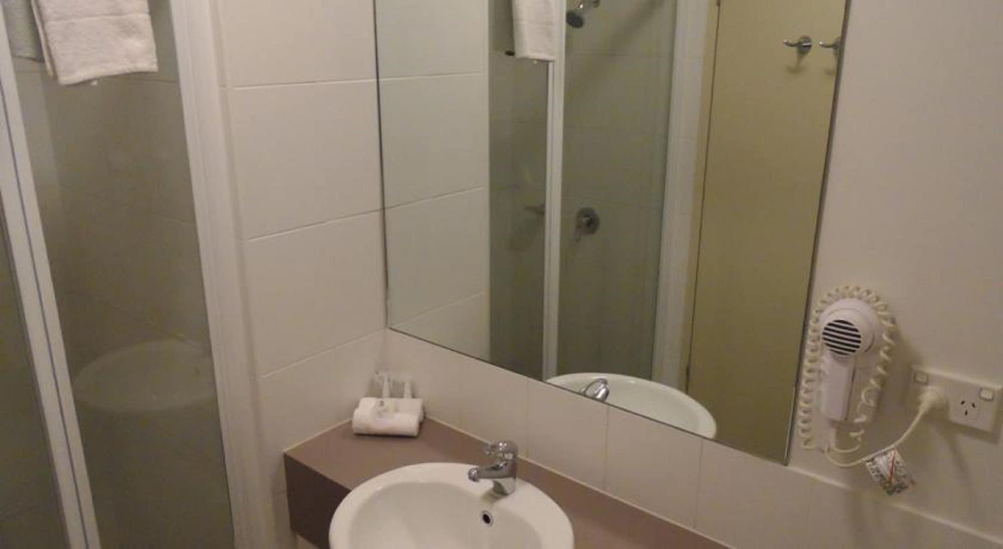 Quest Aparthotel 4*
