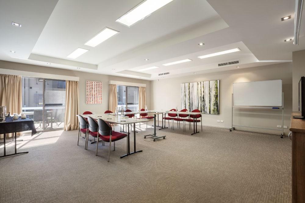 Quest Aparthotel